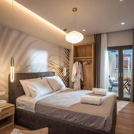 Amalia'S Luxury Apartment 3 イラクリオン エクステリア 写真