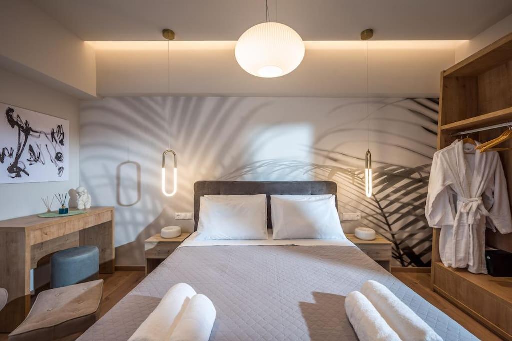 Amalia'S Luxury Apartment 3 イラクリオン エクステリア 写真